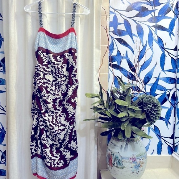 Nicole Miller Dresses & Skirts - NWOT Women’s Nicole Miller Studio 92% Silk & 8% Spandex Abstract Print Dress 8